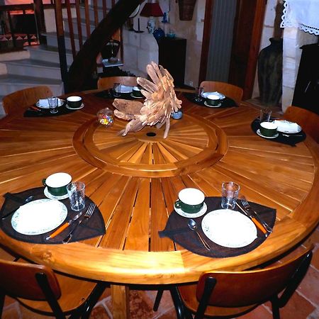 Bed and Breakfast La Girondine Galgon Экстерьер фото
