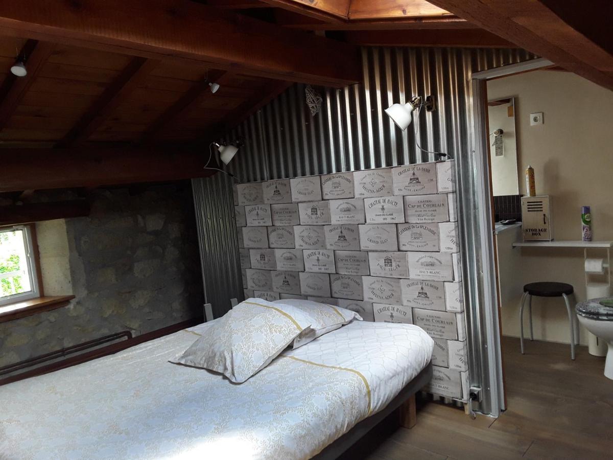 Bed and Breakfast La Girondine Galgon Экстерьер фото